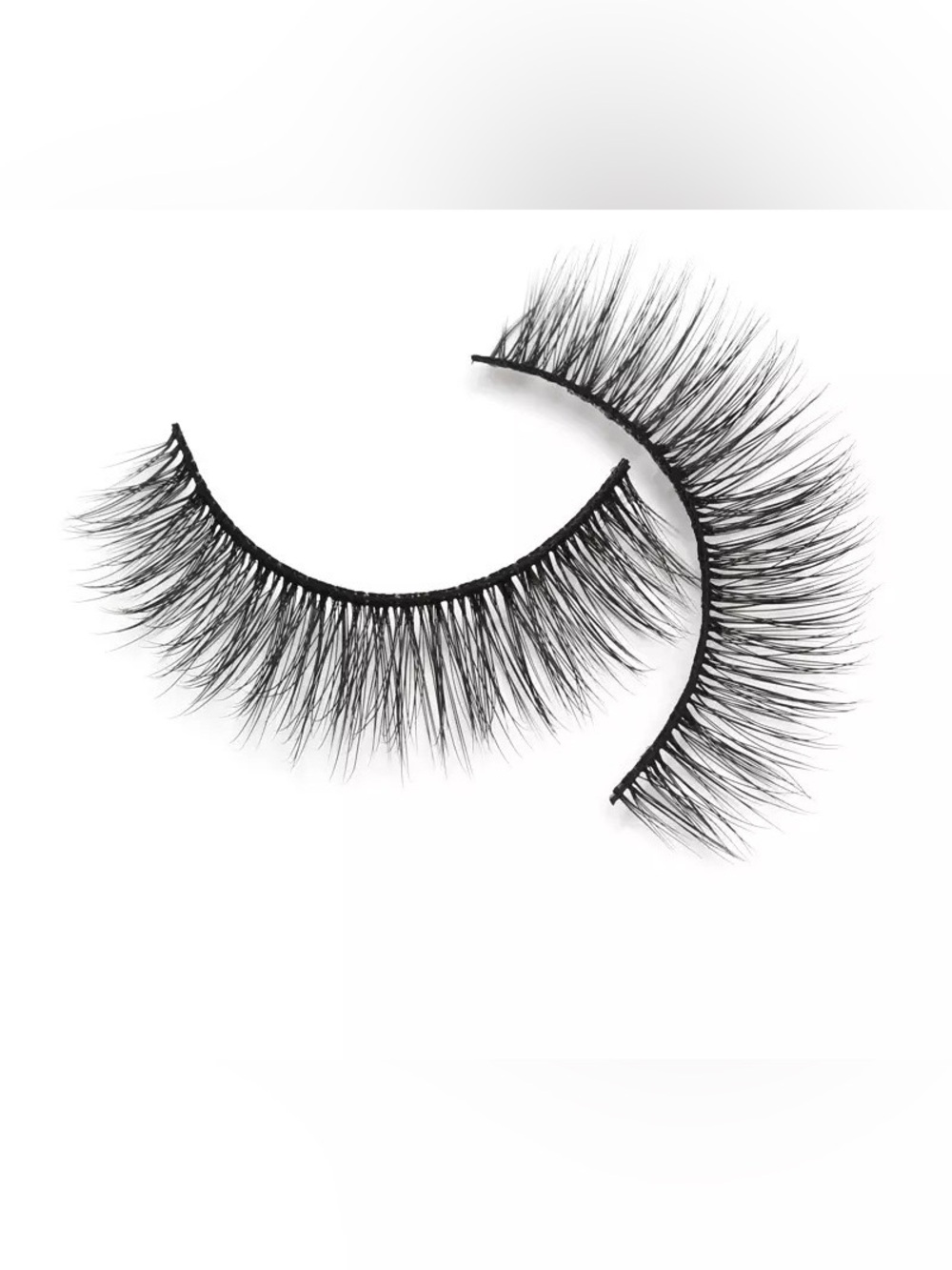 False Eyelashes – Black Natural Flare Lashes